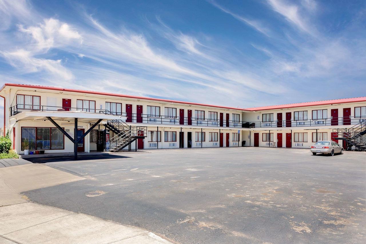 Knights Inn Big Spring Εξωτερικό φωτογραφία
