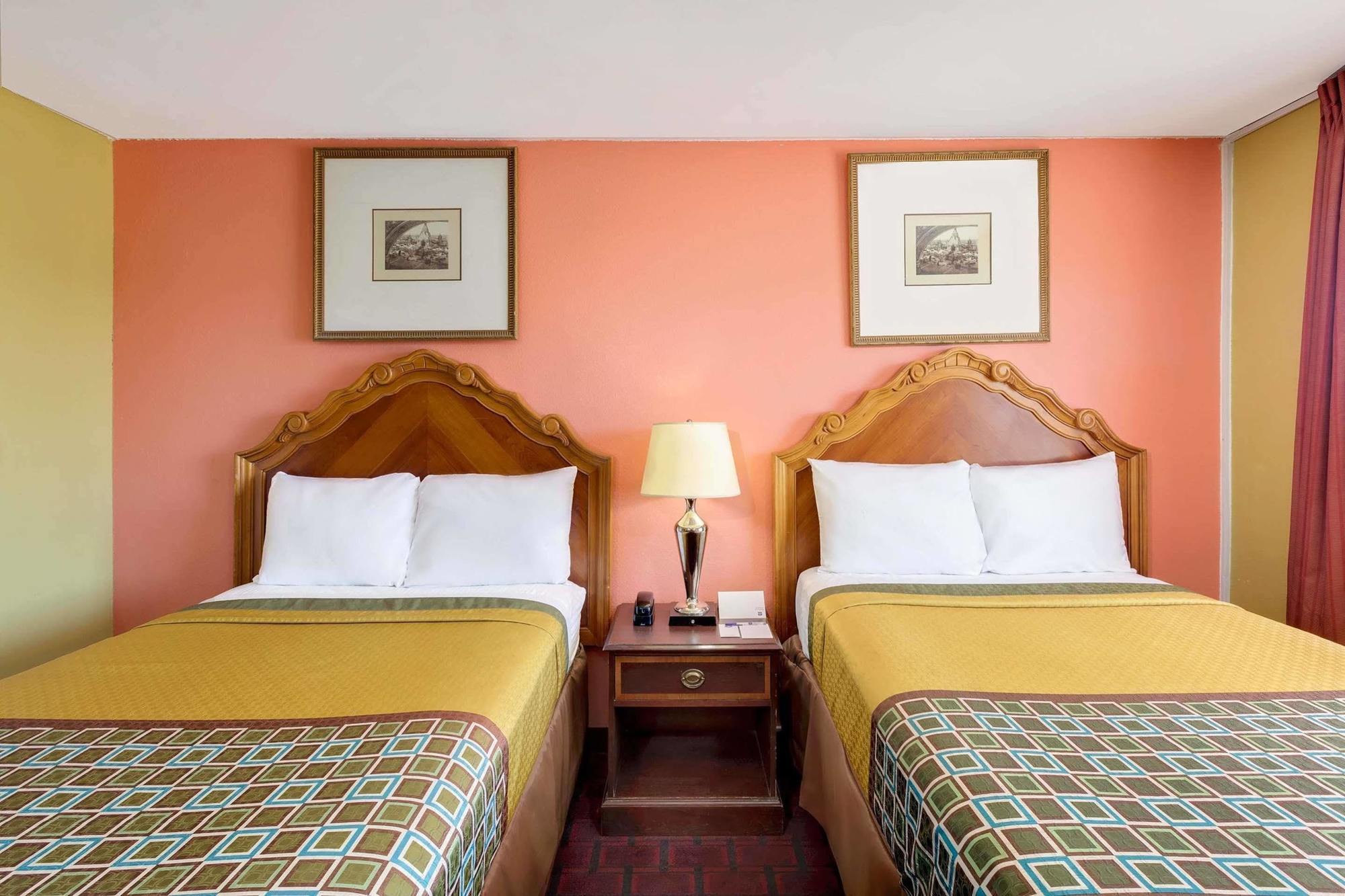Knights Inn Big Spring Εξωτερικό φωτογραφία